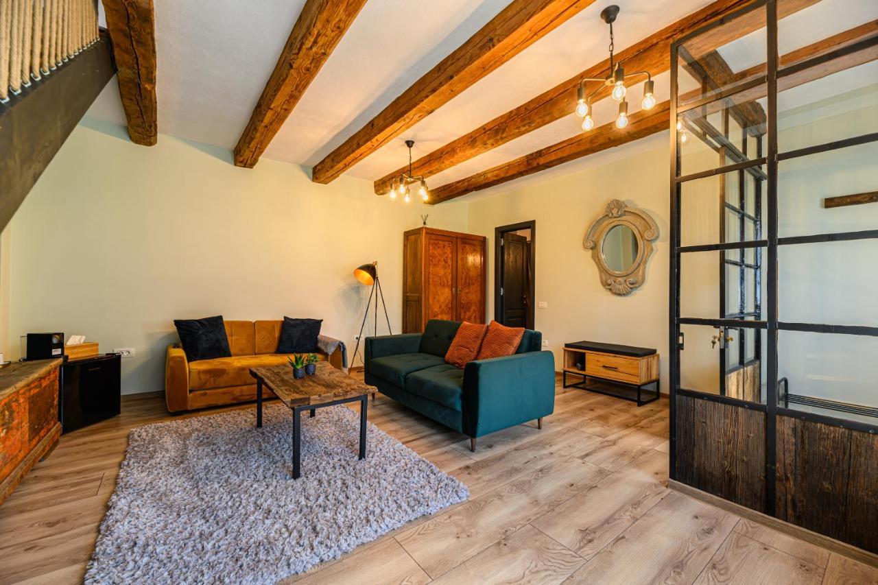 The Good House - Harman Bed and Breakfast Exteriör bild