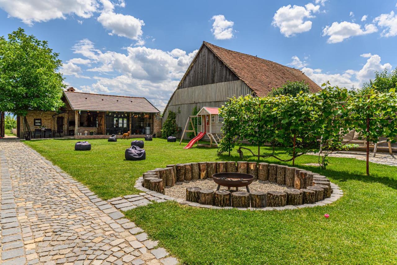 The Good House - Harman Bed and Breakfast Exteriör bild